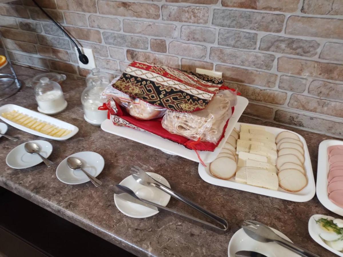 Boutique Living Hotel Γιερεβάν Εξωτερικό φωτογραφία